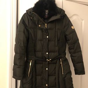 Vince Camuto Women’s Green Faux-fur-lined Quilted Puffer Coat